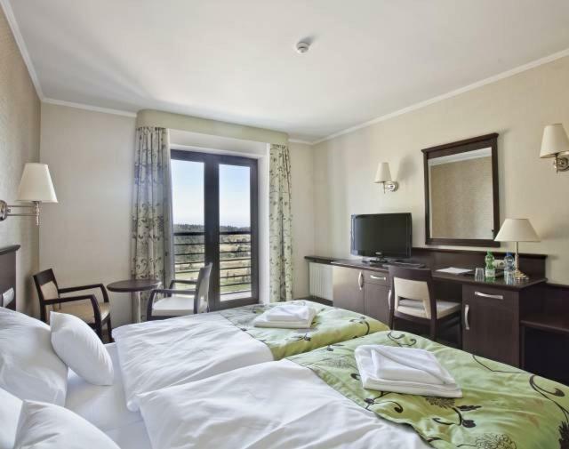 Malinowy Dwor Hotel Medical Spa Сверадув-Здруй Экстерьер фото